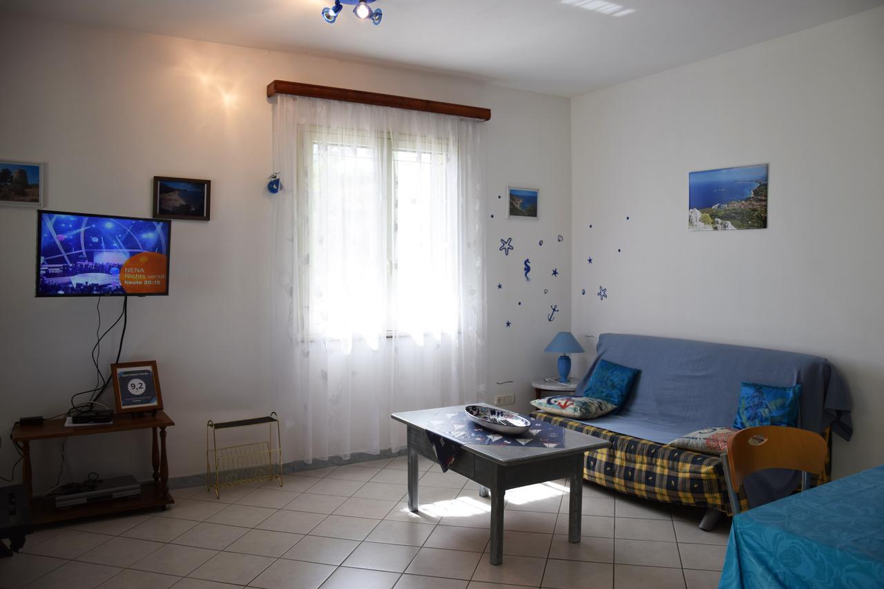 Apartment Verde Santa Maria Navarrese Bagian luar foto